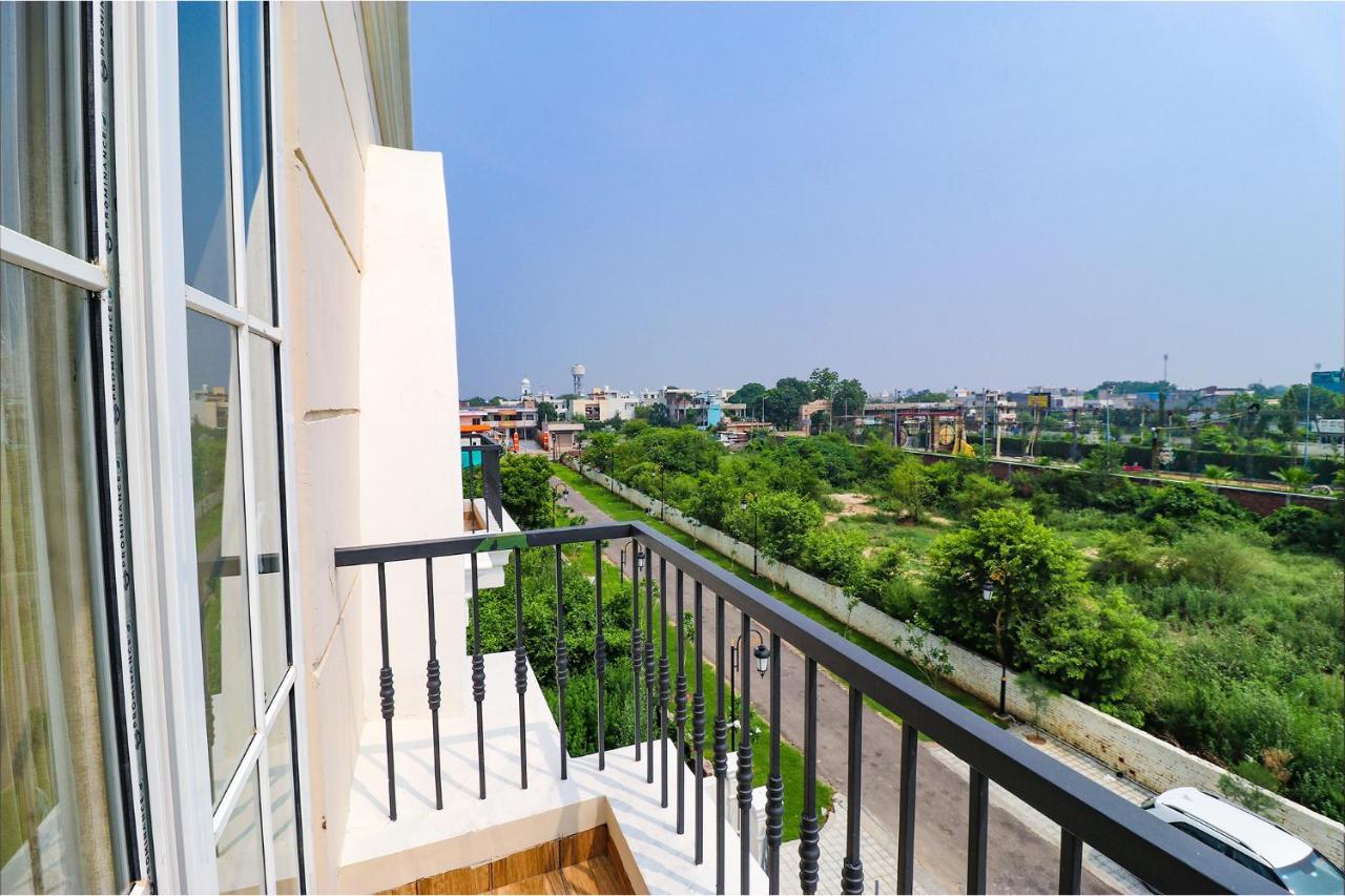 Fabhotel K9 Villa Ludhiana Luaran gambar
